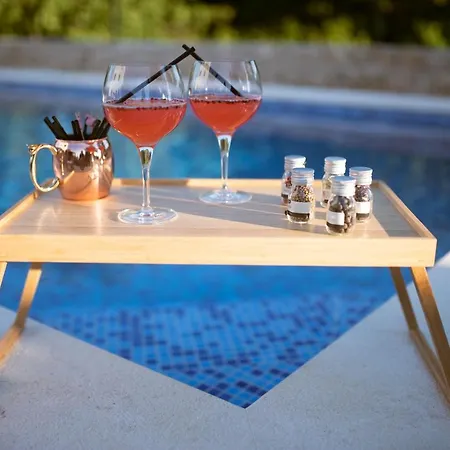 Pearl In Stone Willa *