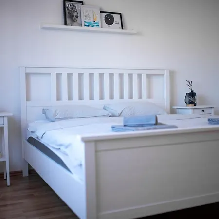 Pearl In Stone * Imotski