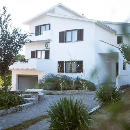 Pearl In Stone Imotski